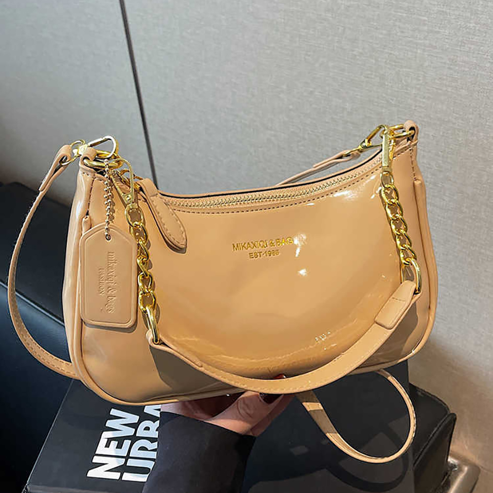 Glossy Patent Leather Red Unde - Women Bags For Airport recension och pris
