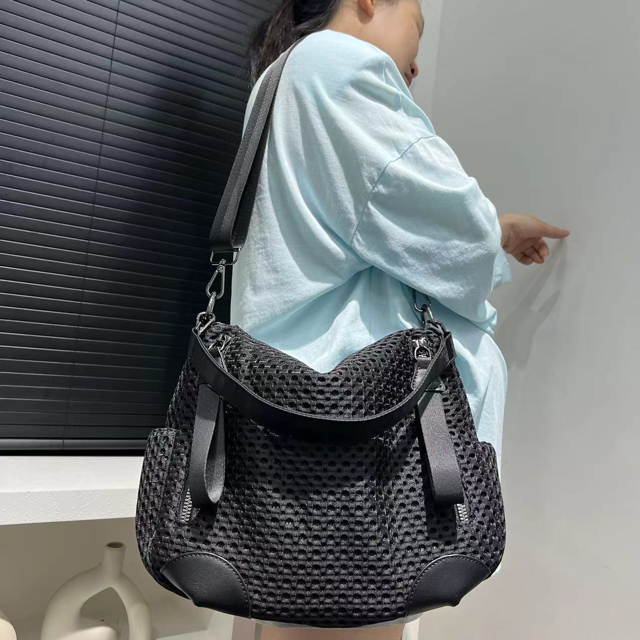 Fashionable neutral mesh splic - Women Bags For Airport recension och pris