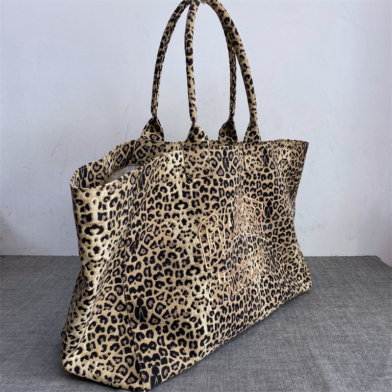 Unisex Leopard Print Embroider - Shopper Tote Canvas recension och pris