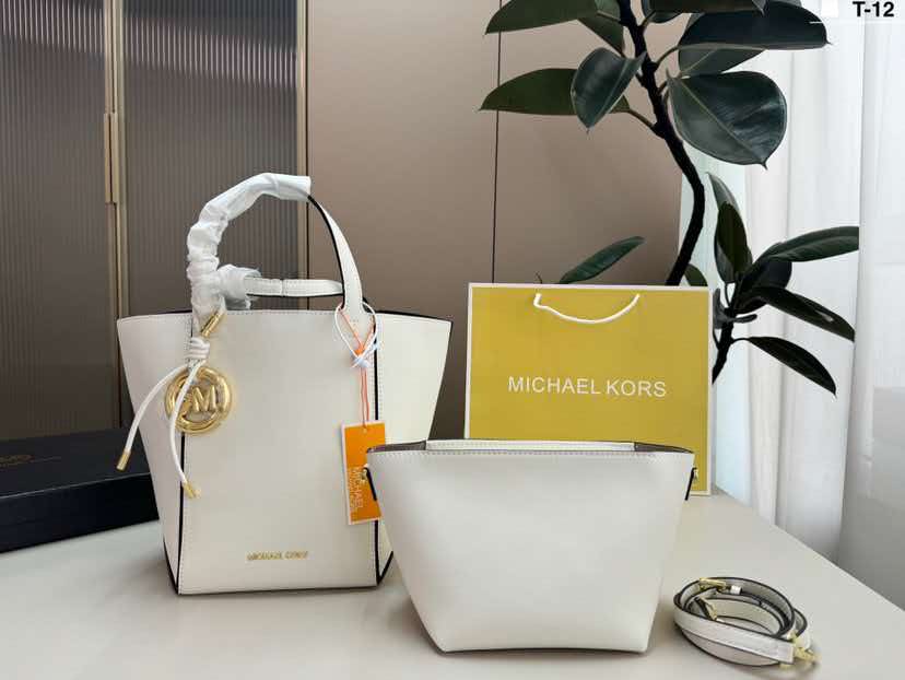 MICHAEL KORS/Michael Kors MK 2 - Women'S Bags Michael Kors recension och pris